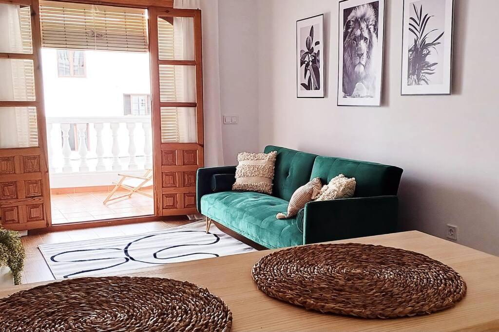 Serendipia: Tu Hogar En Este Blanco Pueblo Frigiliana Exteriör bild